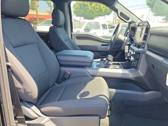 New 2026 Agate Black Metallic Ford XLT image 17