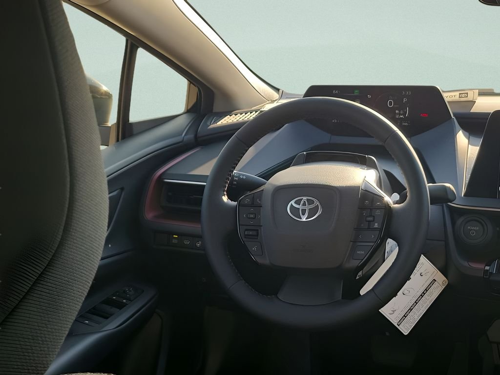 2026 Toyota Prius Plug-in Hybrid SE - Photo 25