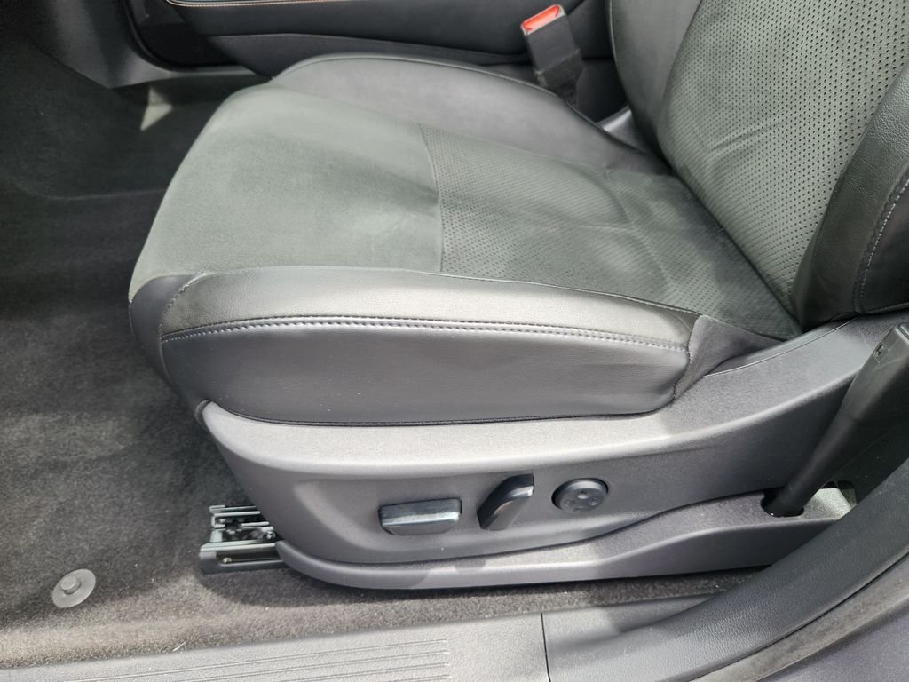 Certified Used 2023 Gray Nissan ENGAGE image 21