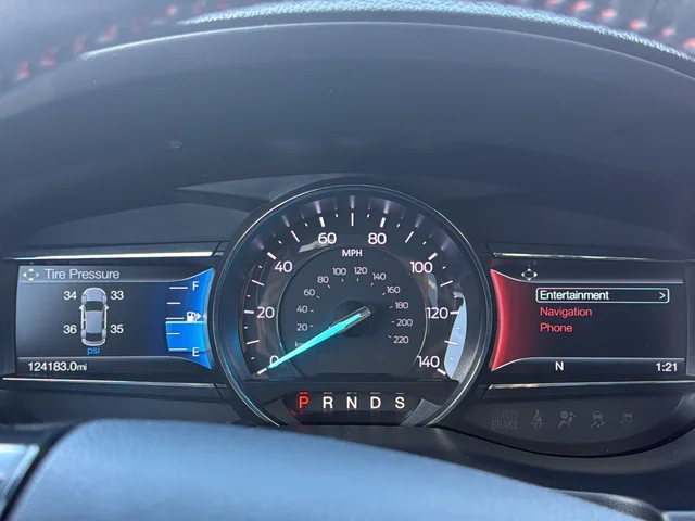 Used 2018 Silver Ford Sport image 12