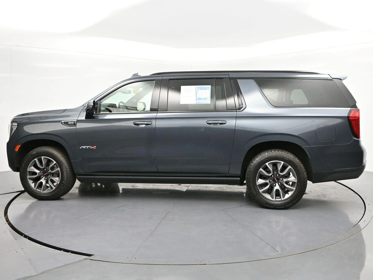 Used 2021 Dark Sky Metallic GMC AT4 image 4