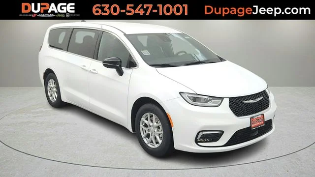 2026 Chrysler Pacifica Select's photo