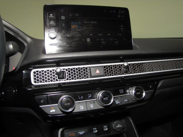Certified Used 2025 Platinum White Pearl Honda Sport Touring image 7
