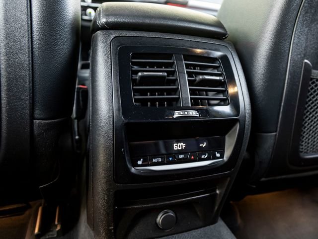 Used 2020 Alpine White BMW Base image 27