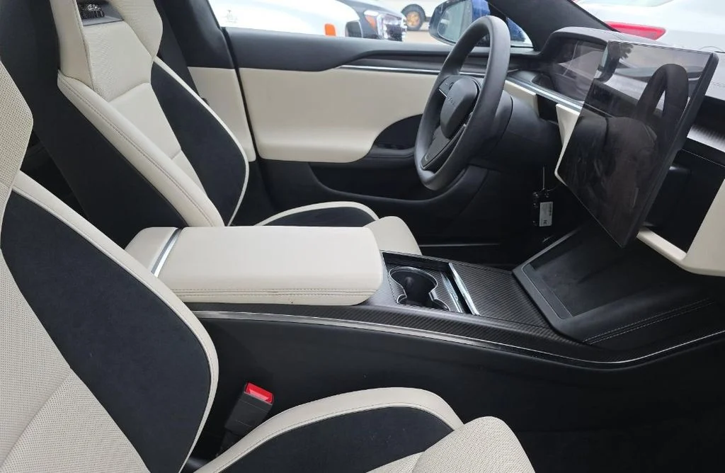 Used 2024 Blue Tesla Plaid image 2