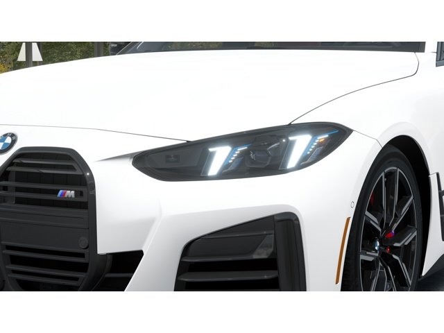 New 2026 Alpine White BMW M440i image 6
