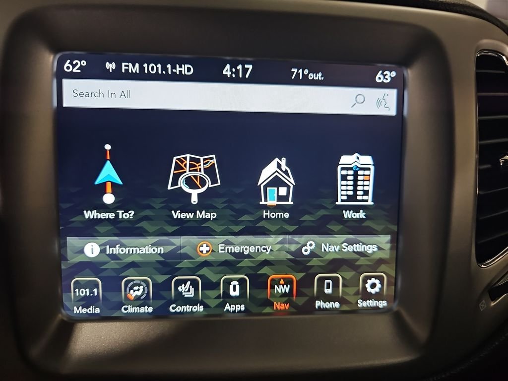 Used 2020 White Jeep High Altitude image 24