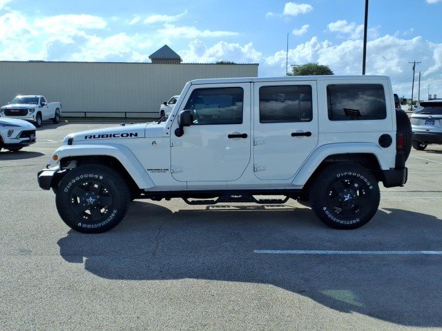 Used 2016 White Jeep Rubicon image 4