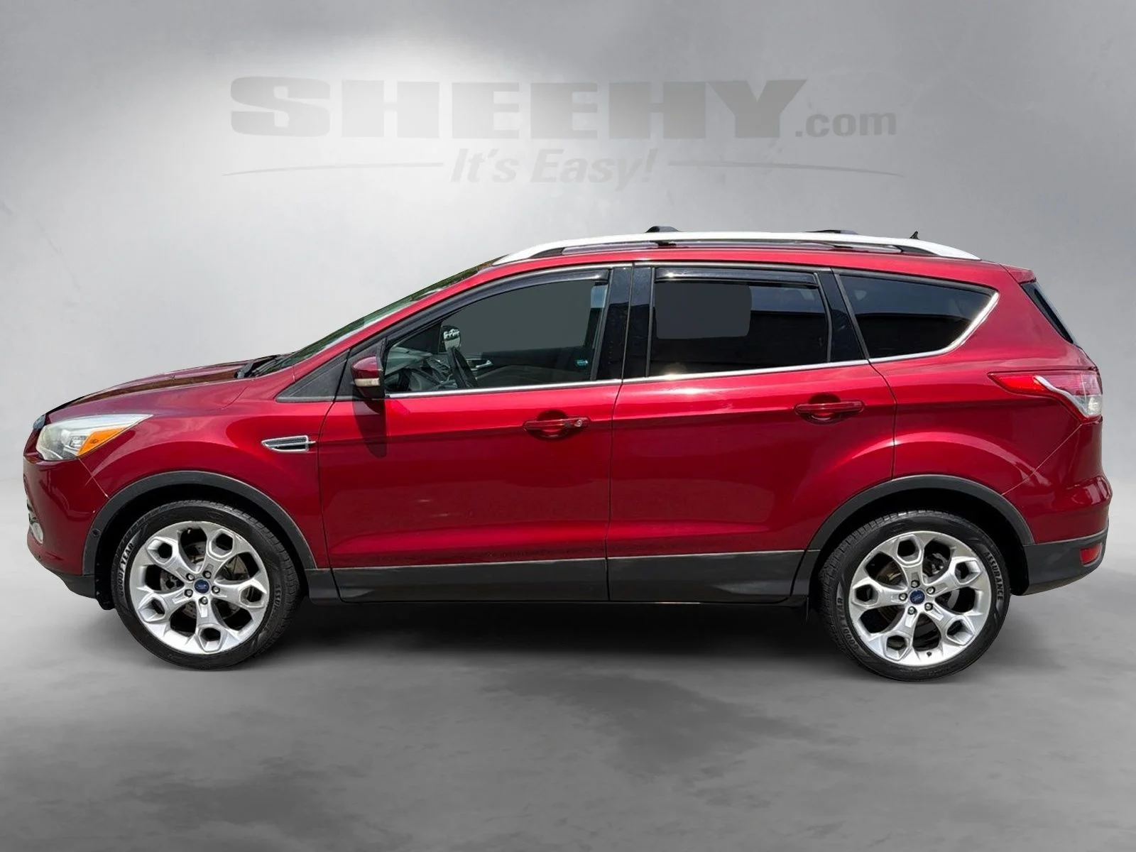 Used 2016 Red Ford Titanium image 15