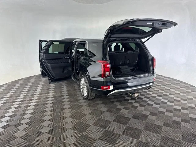 Used 2020 Black Hyundai Limited image 20