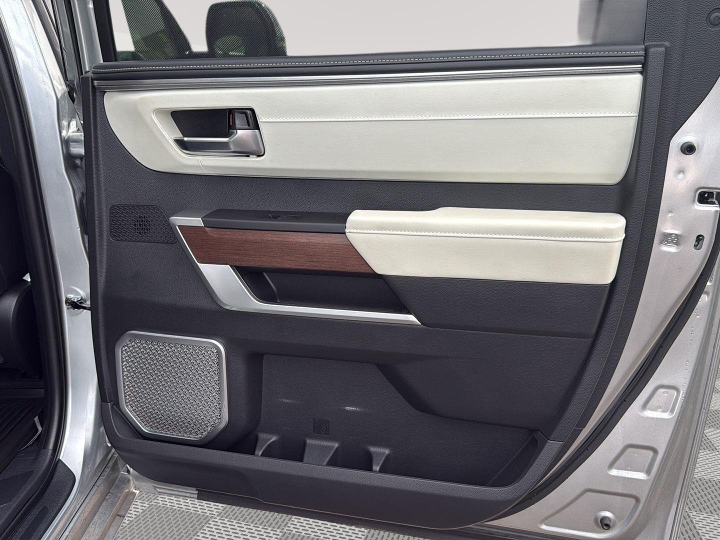 2024 Toyota Tundra Capstone - Photo 32