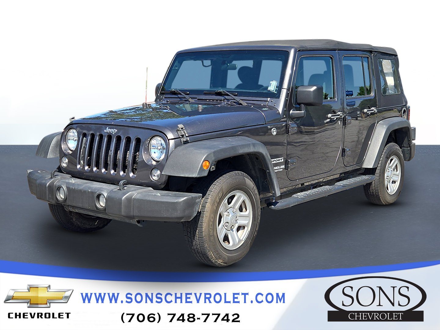 Used 2017 Granite Crystal Metallic Clearcoat Jeep Sport image 1