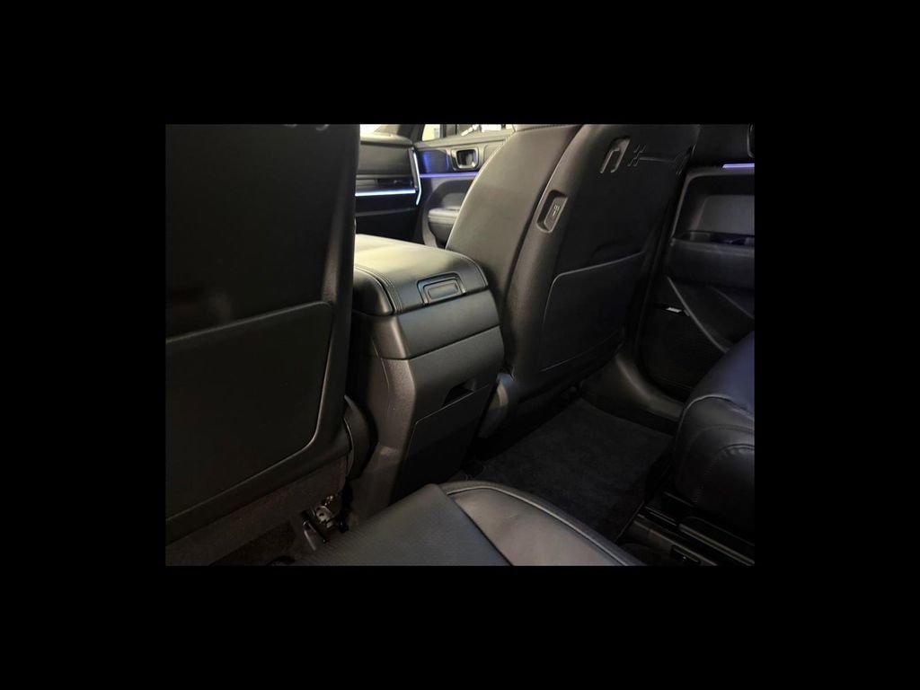 Used 2025 Gray Hyundai Calligraphy image 26