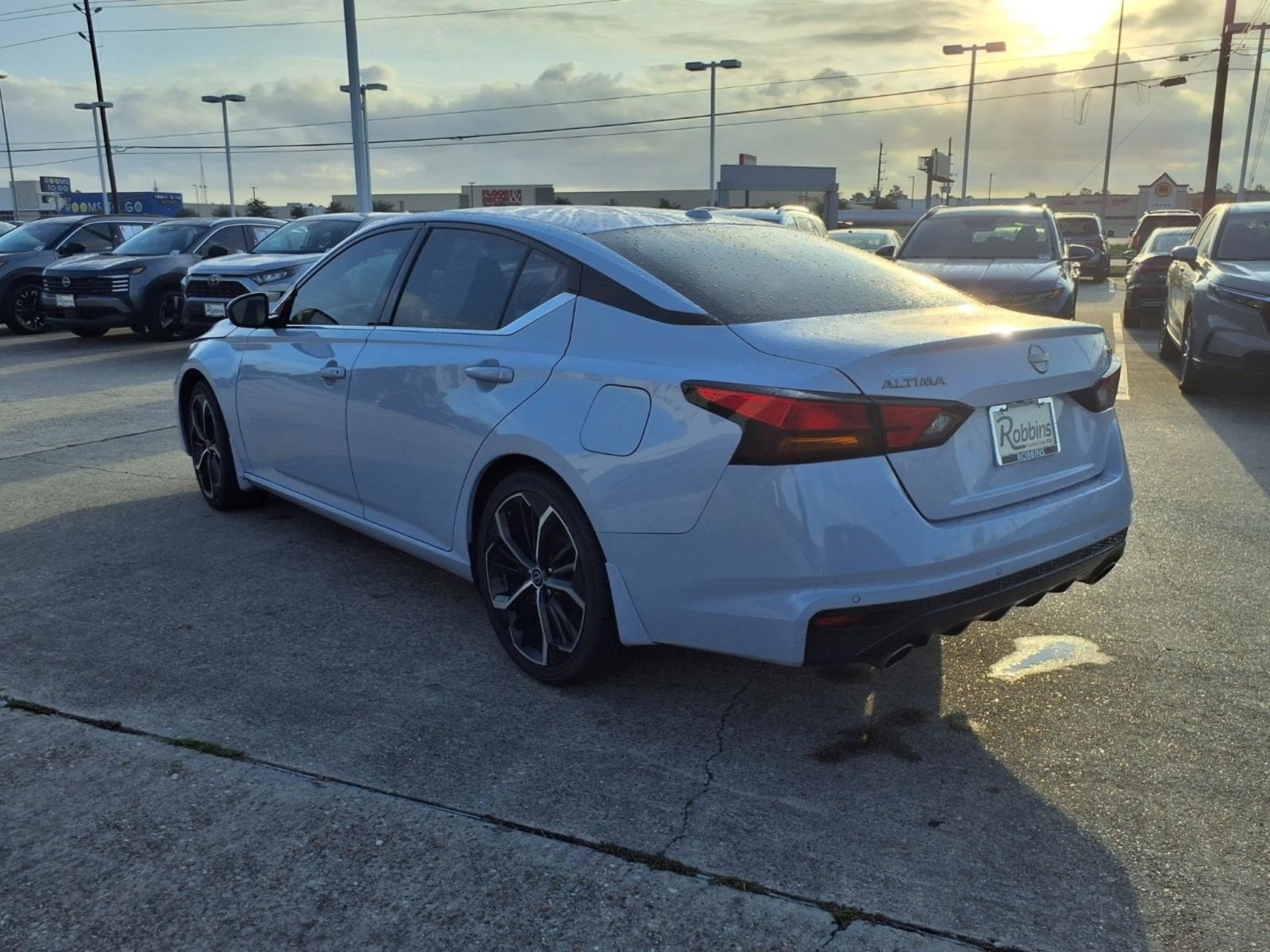 Used 2024 Gray Sky Pearl Nissan 2.5 SR image 4
