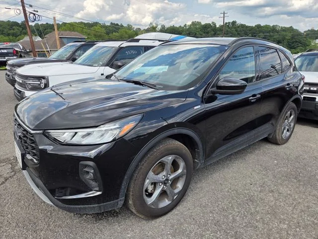 Certified Used 2025 Black Metallic Ford ST-Line Select image 31