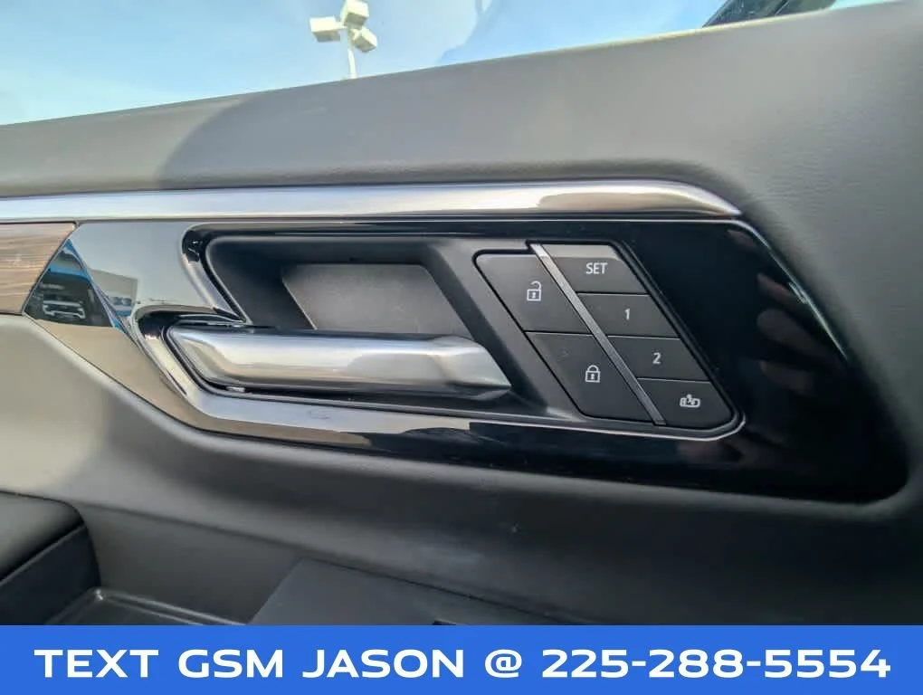 2025 Chevrolet Tahoe Premier - Photo 18