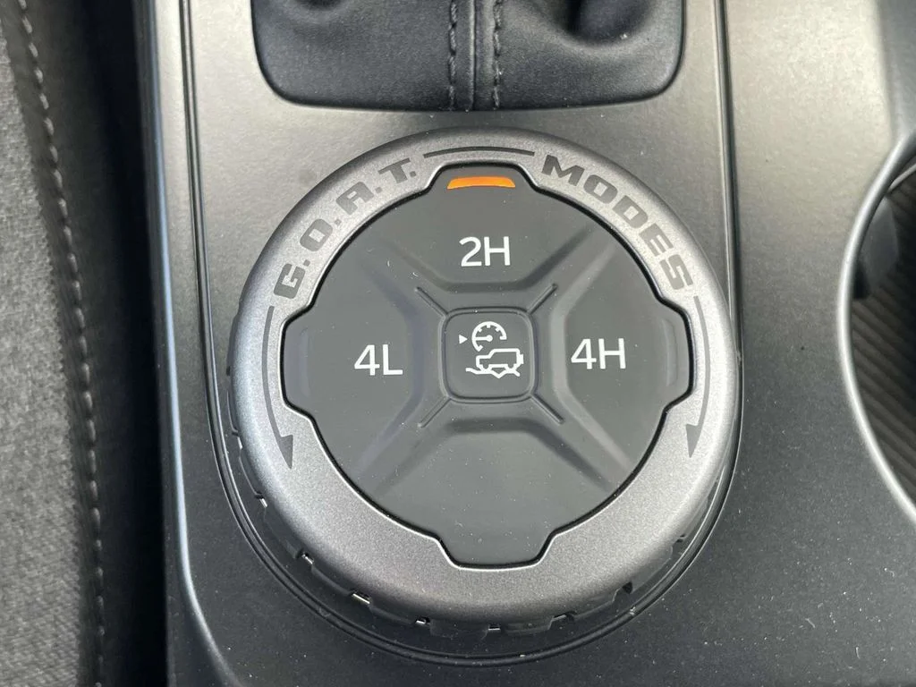New 2025 Beige Ford Base image 21