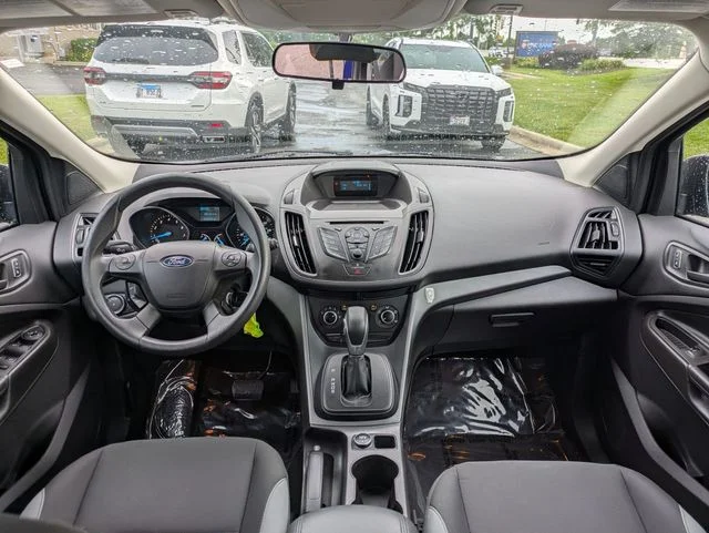 Used 2013 Blue Ford S image 21