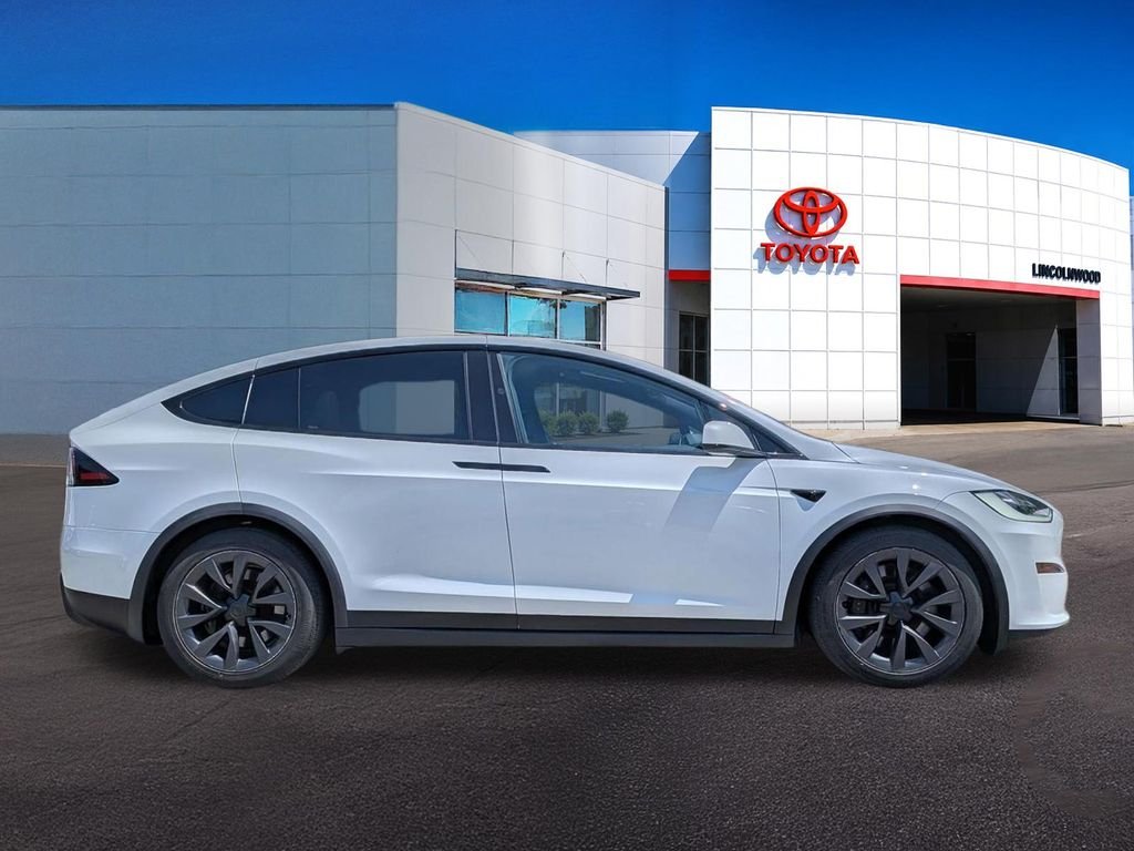 Used 2023 White Tesla Standard Range image 8