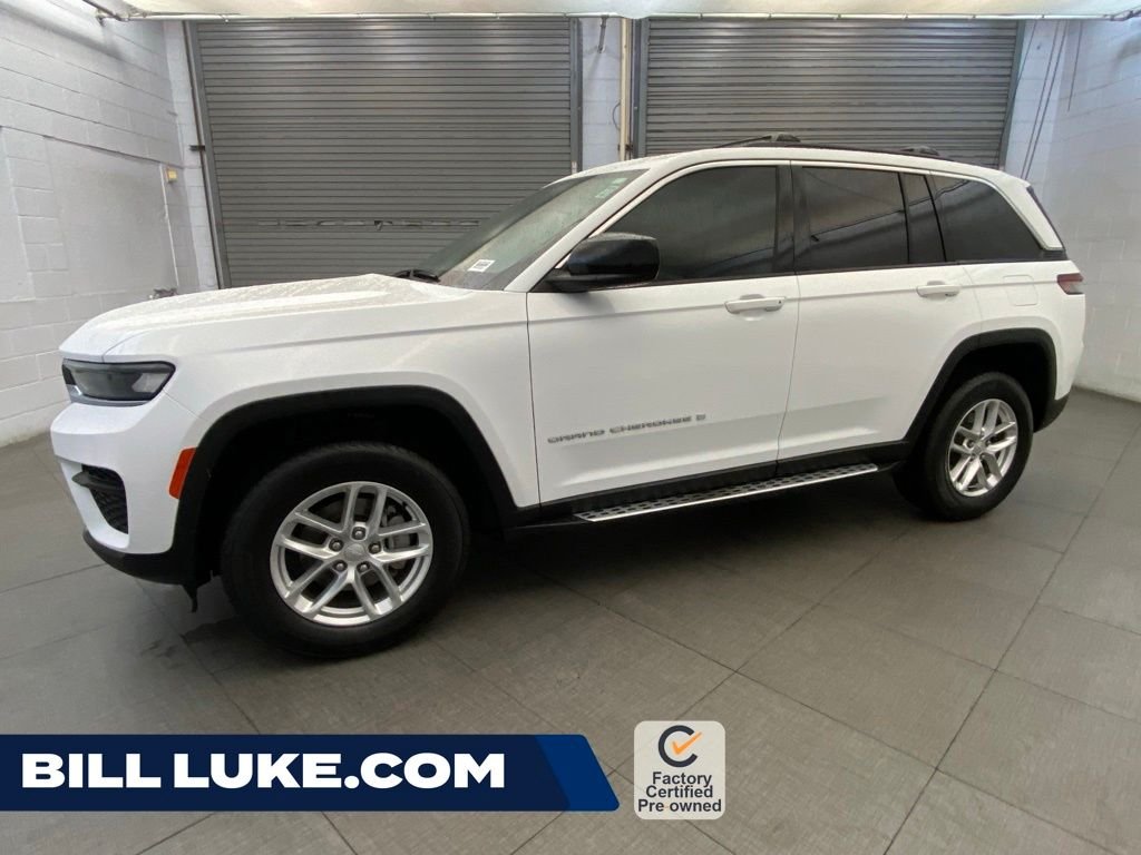 Certified Used 2024 White Jeep Laredo image 1