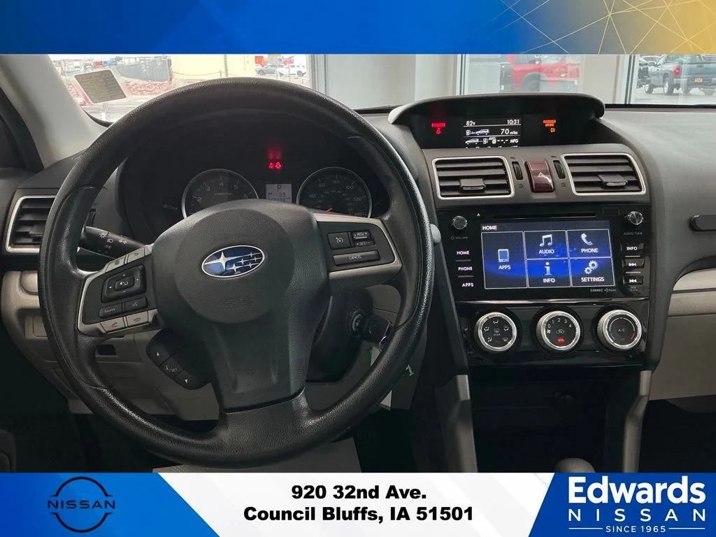 Used 2016 Silver Subaru 2.5i Premium image 15
