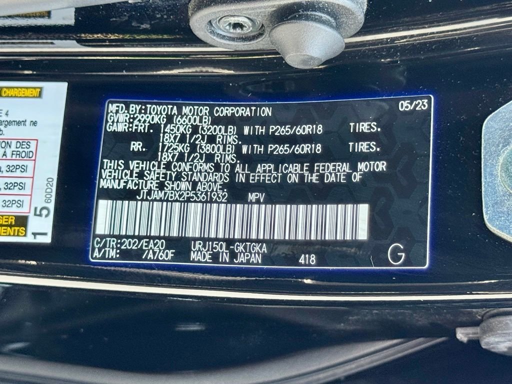 Used 2023 Black Lexus 460 image 23