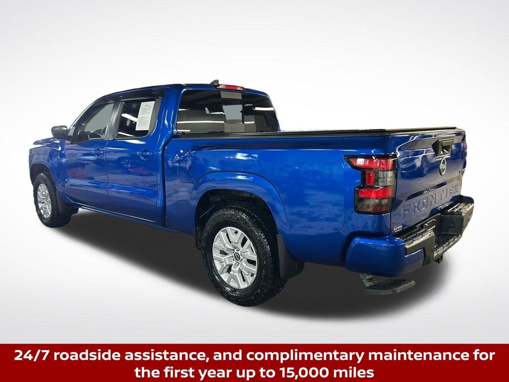 Used 2024 Blue Nissan SV image 3
