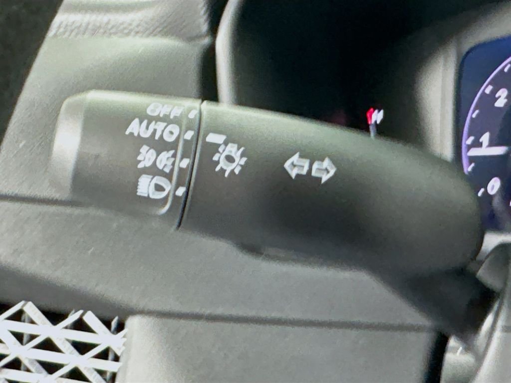 New 2026 Meteorite Gray Metallic Honda LX image 18