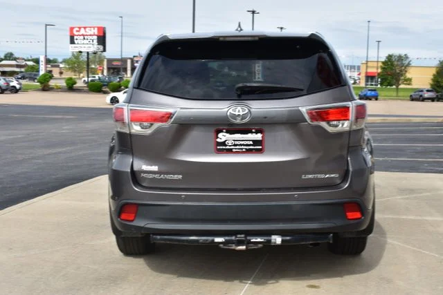 Used 2016 Gray Toyota Limited image 6