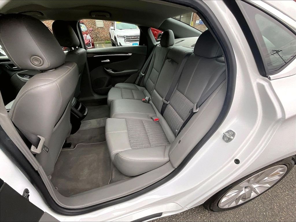 Used 2019 White Chevrolet LS image 15
