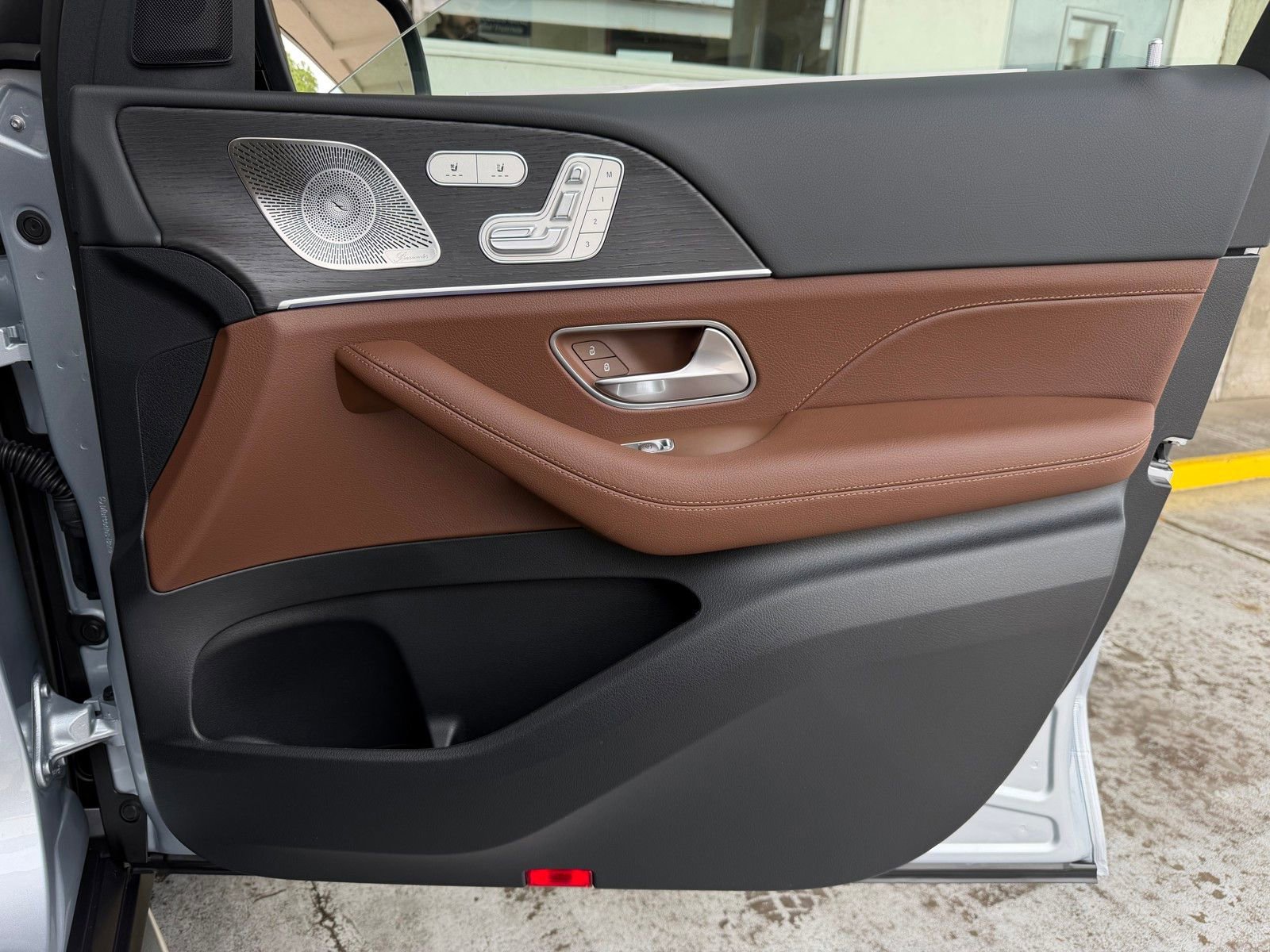 New 2026 Cirrus Silver Metallic Mercedes-Benz GLS 450 image 47