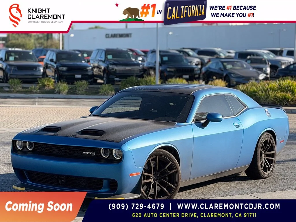 Used 2023 Black Dodge SRT Hellcat Jailbreak image 1