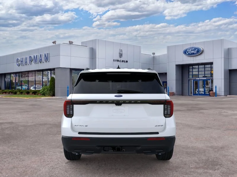 New 2026 Star White Metallic Tri-Coat Ford Active image 5