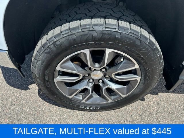 Used 2022 Summit White Chevrolet LT image 12