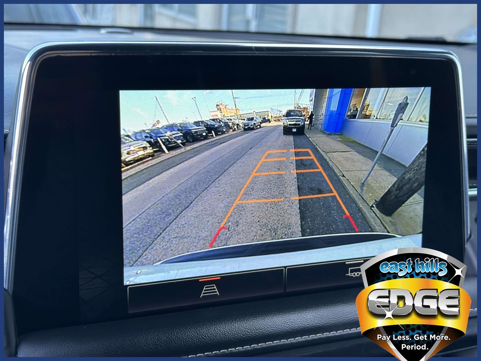 2024 GMC Yukon SLT - Photo 25