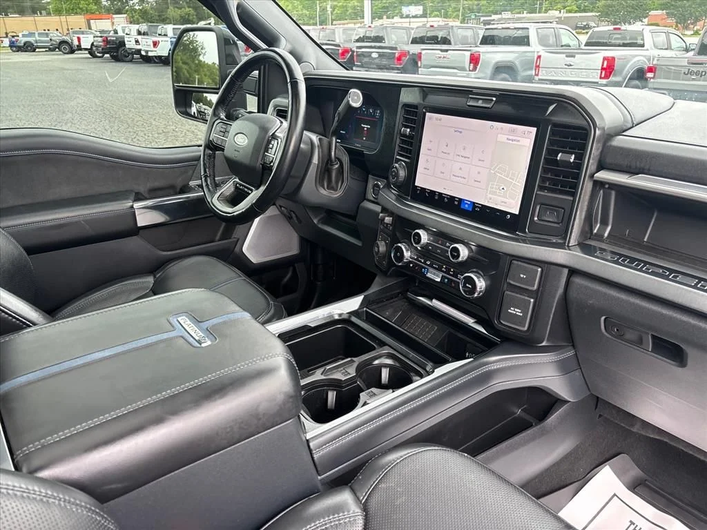 Used 2025 Black Ford Platinum image 13