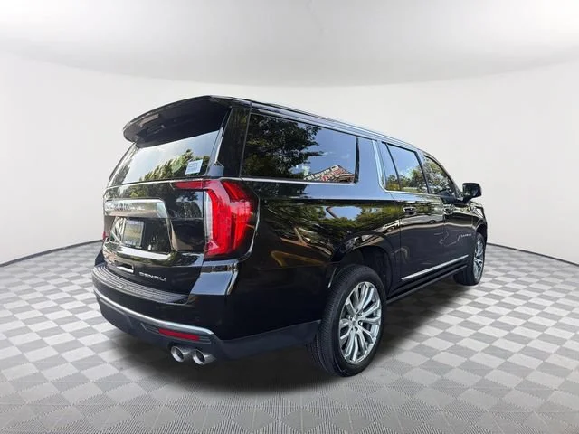 Used 2022 ONYX BLACK GMC Denali image 5