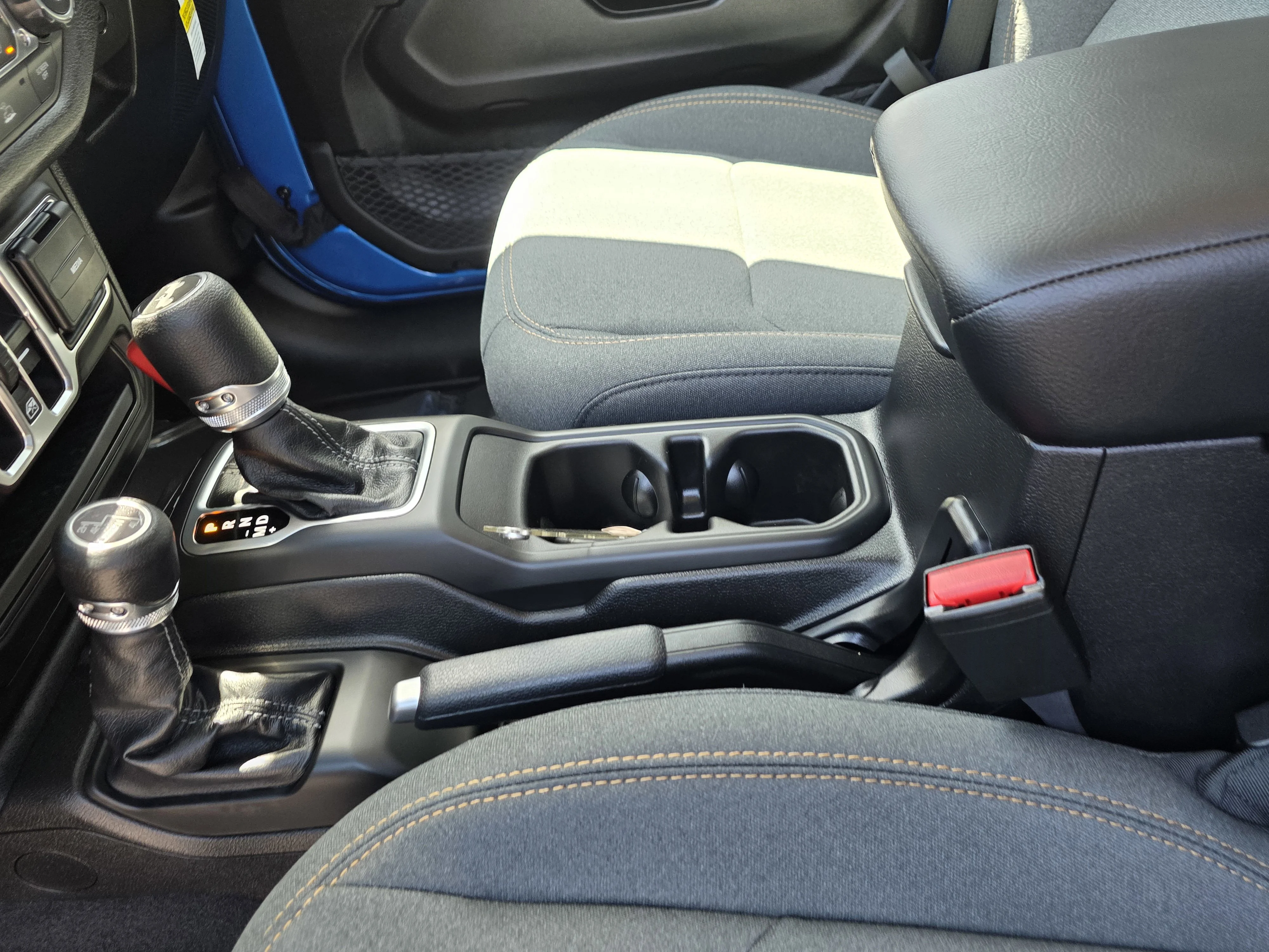 New 2026 Blue Pearl Jeep Sport S image 13