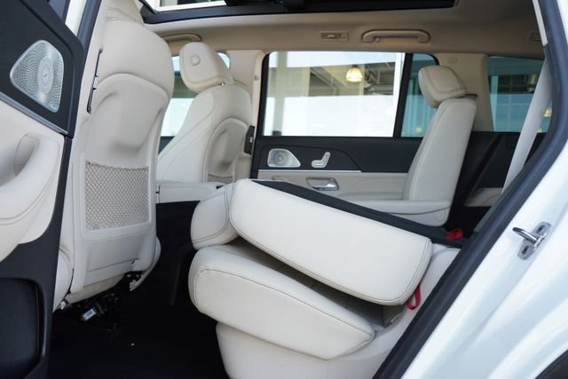 Used 2021  Mercedes-Benz GLS 450 image 31