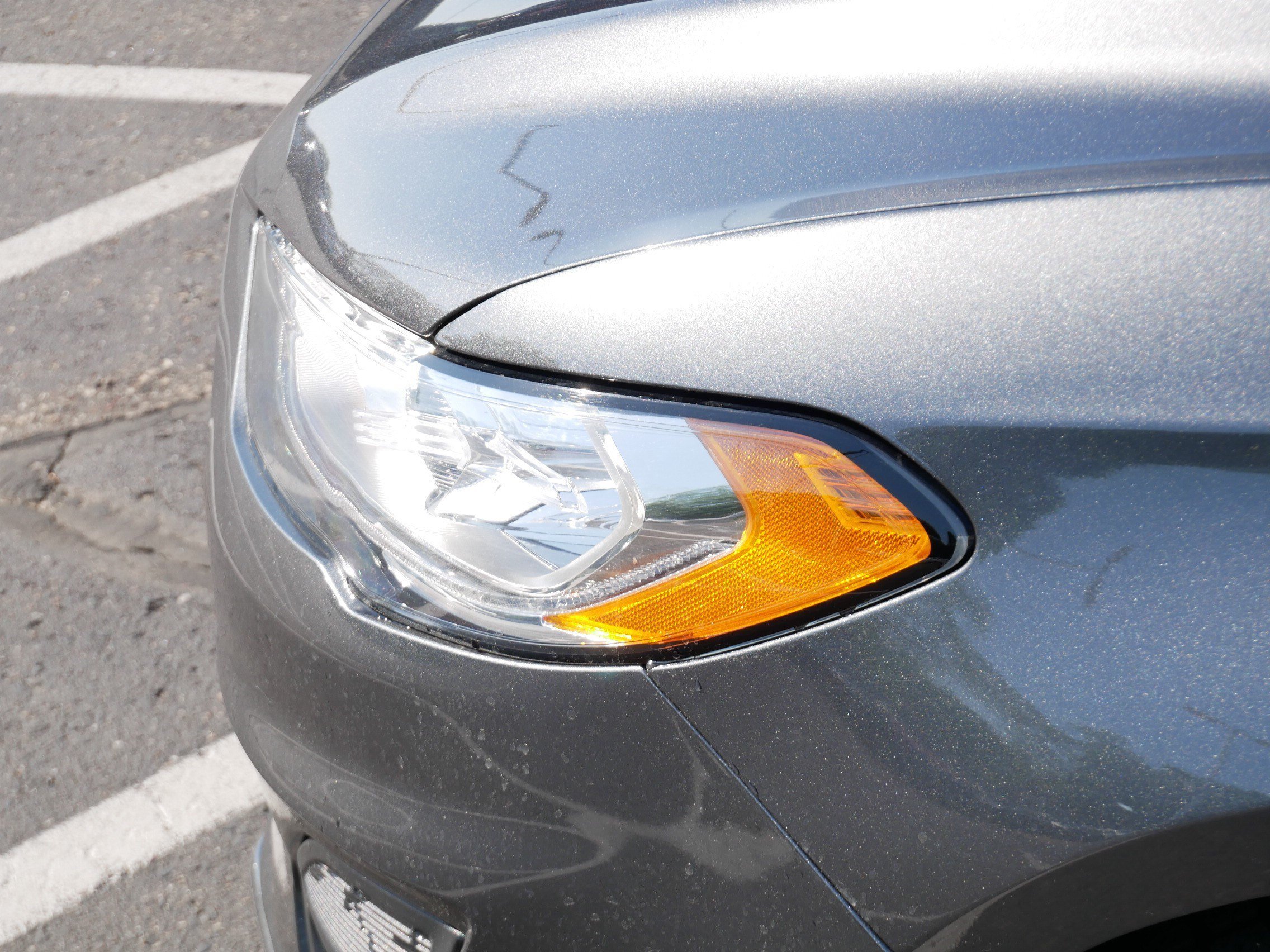 Used 2020 Magnetic Metallic Ford SE image 16