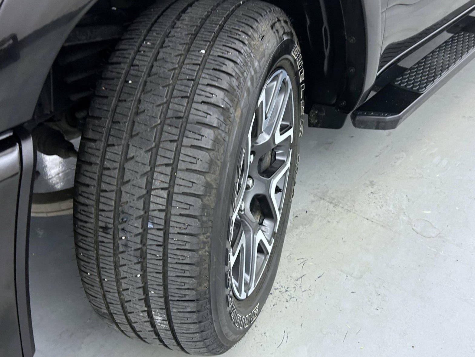 Used 2025 Black Ram Laramie image 23