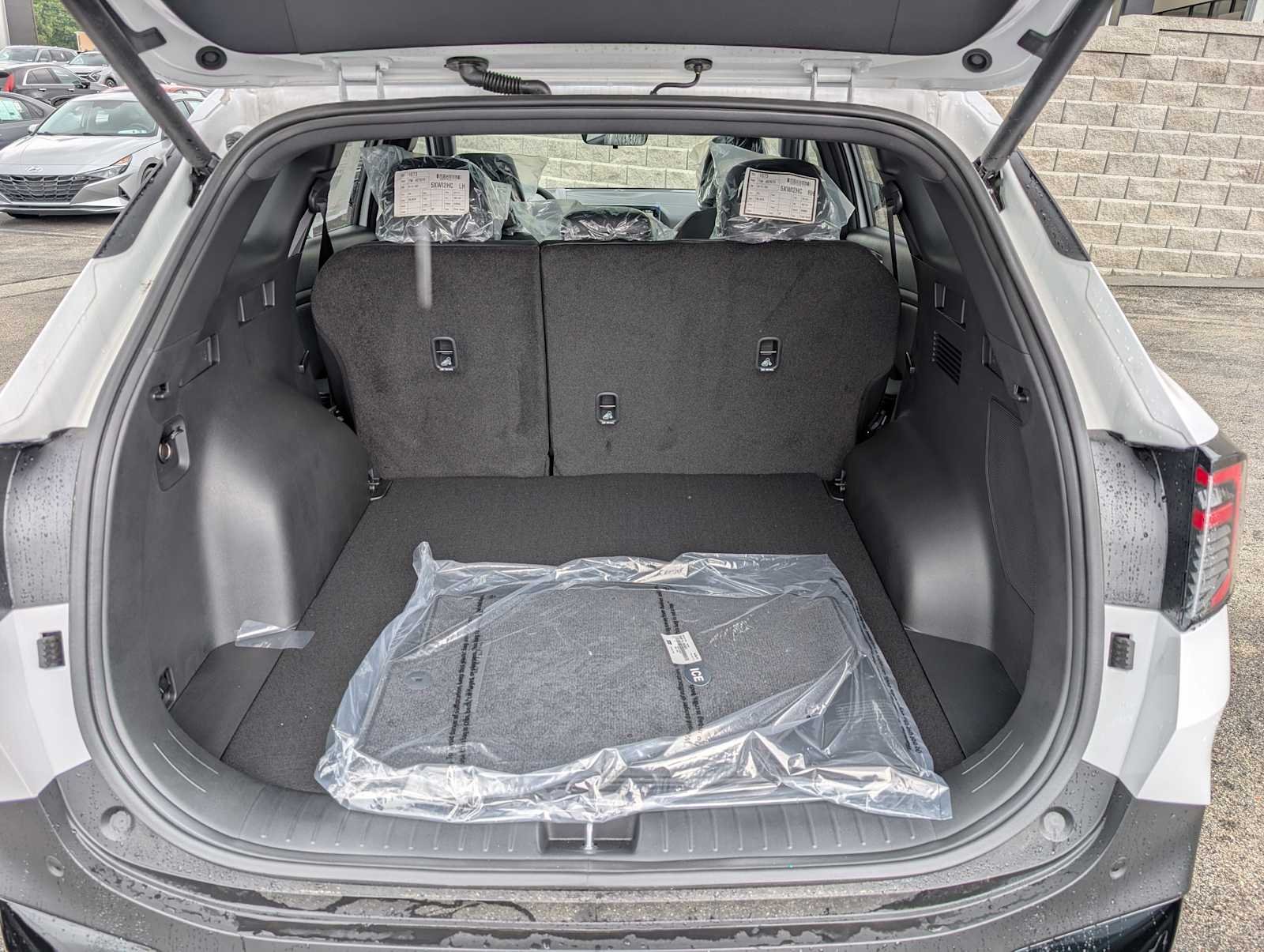 New 2026 Glacial White Pearl Kia X-Line image 7