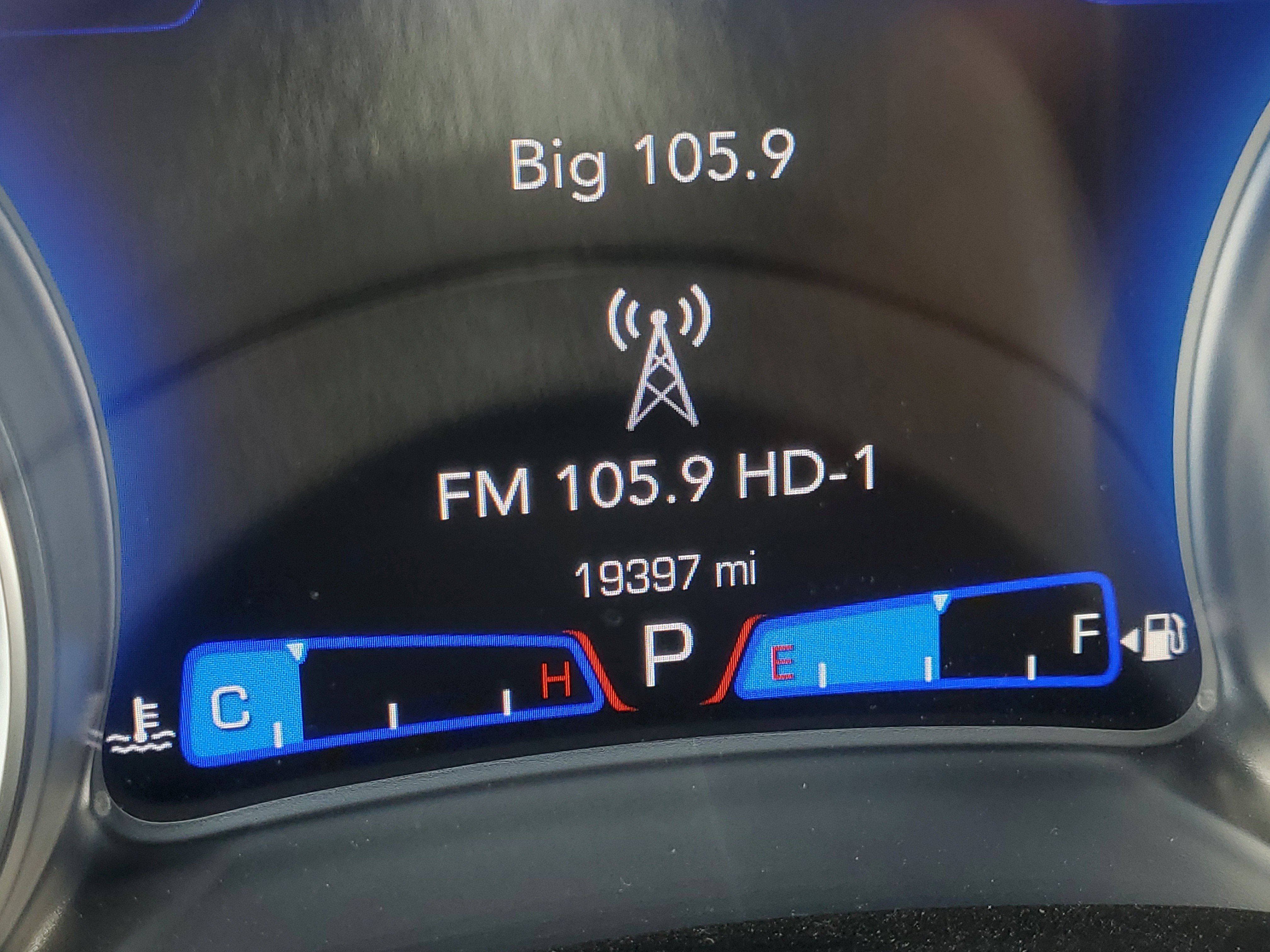 Used 2022 Frostbite Chrysler Touring image 23