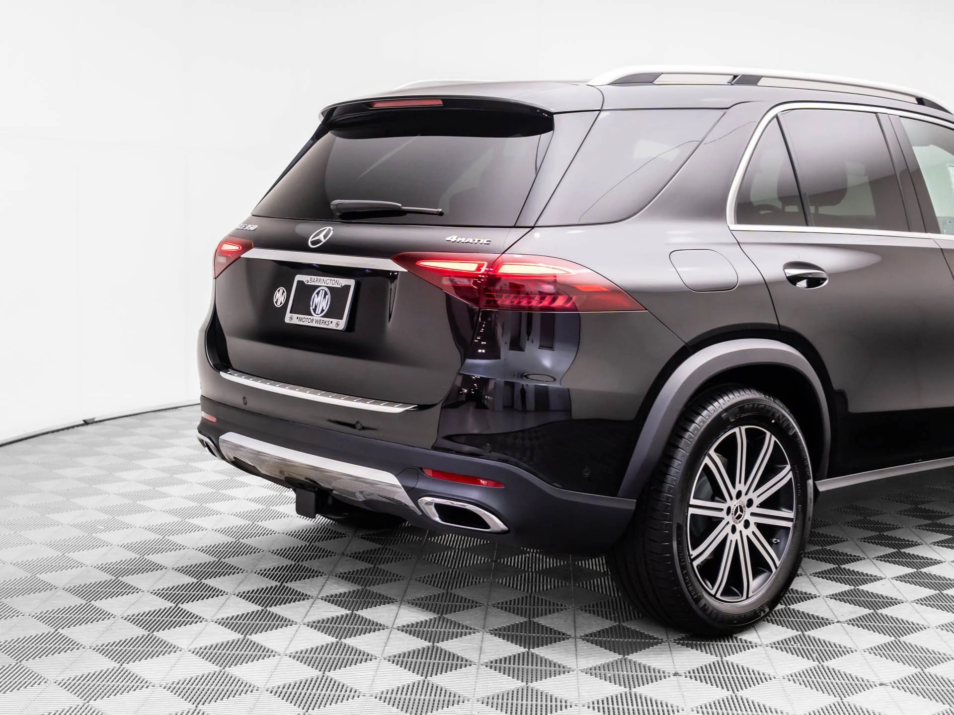 New 2026 Black Mercedes-Benz GLE 350 image 35