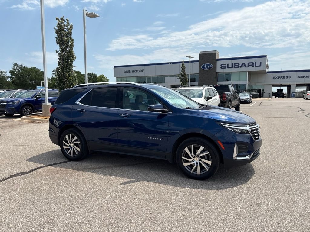 Used 2022 Blue Chevrolet Premier image 1