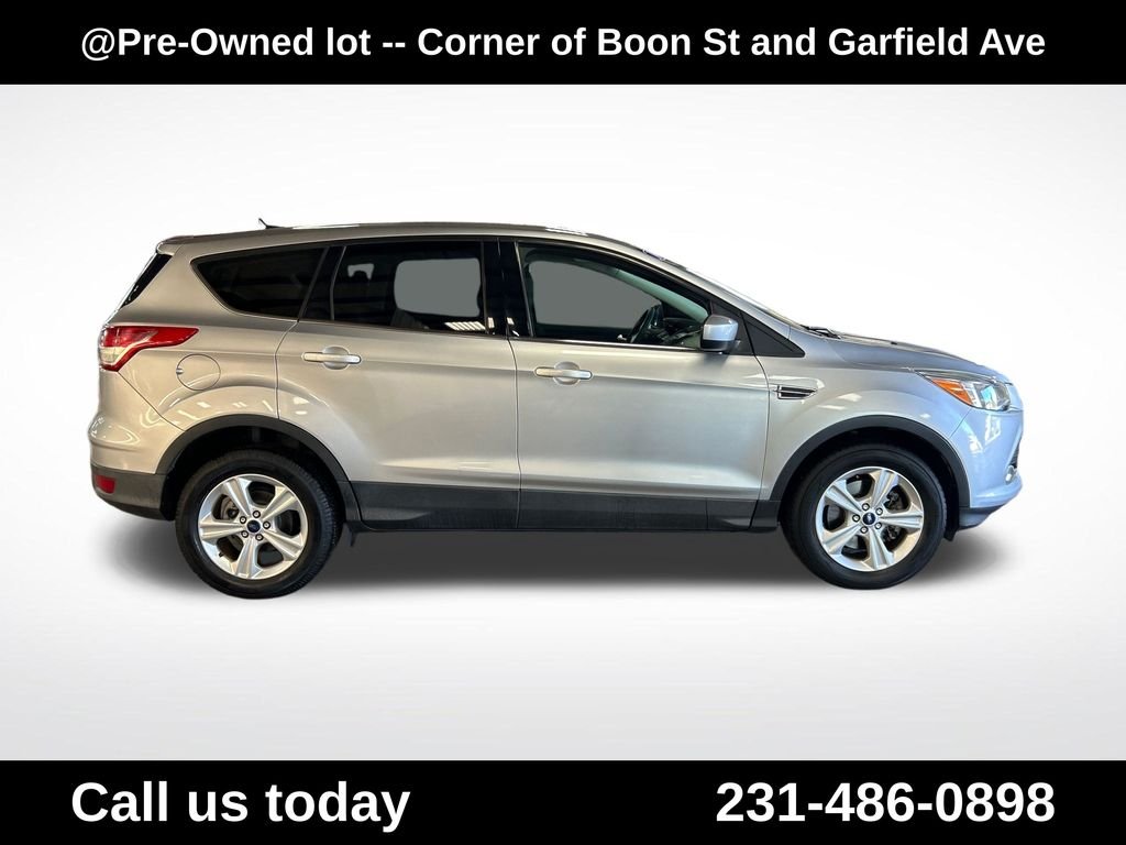 Used 2016 Silver Ford SE image 6