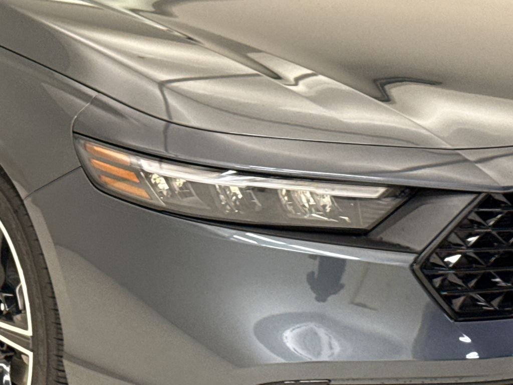 New 2026 Meteorite Gray Metallic Honda SE image 5