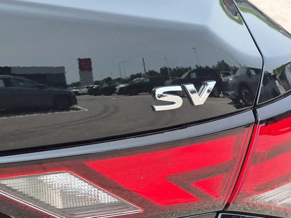 Used 2023 Super Black Nissan SV image 21