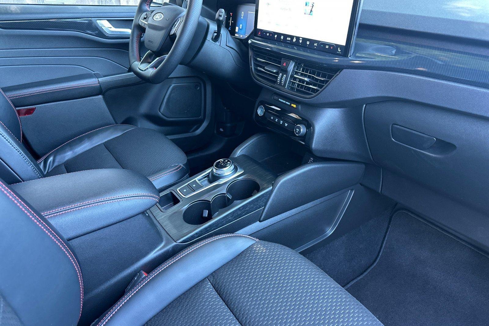 2025 Ford Escape Hybrid ST-Line - Photo 8