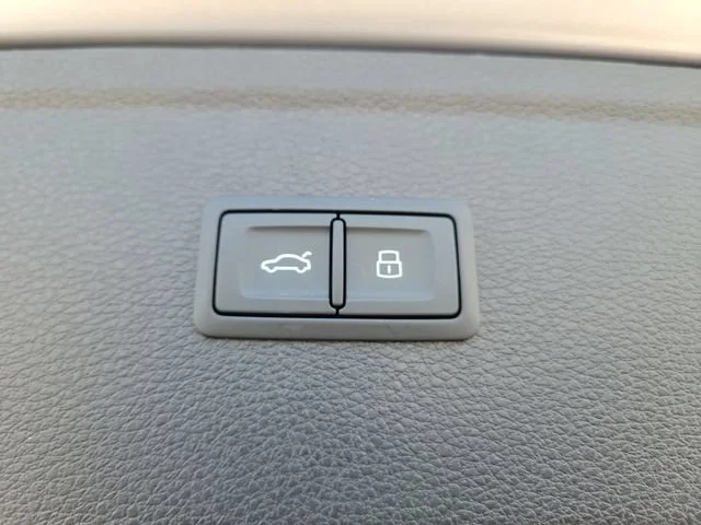 2024 Audi Q5 Premium - Photo 17